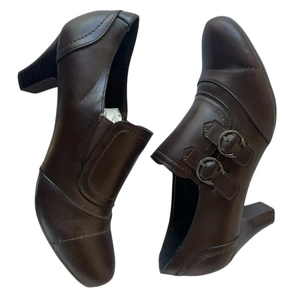 Women's Brown Leather Buckle Dress Heels